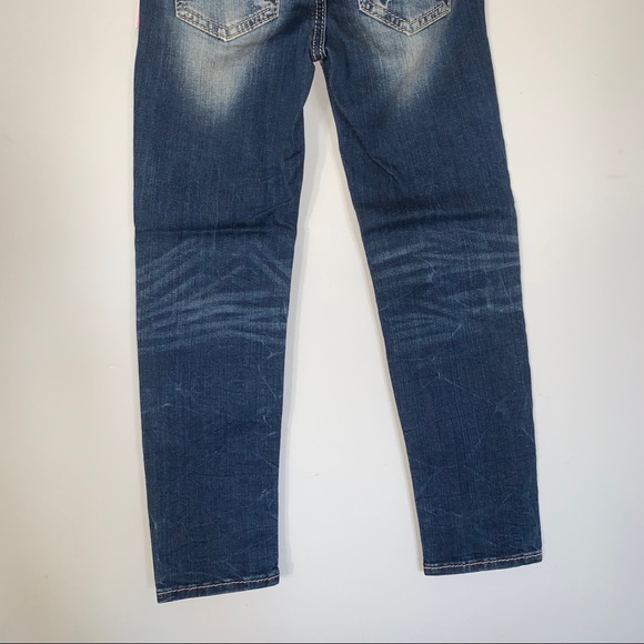 Miss Me• Blue Faded Floral Embroidered Skinny Jean - Picture 6 of 8